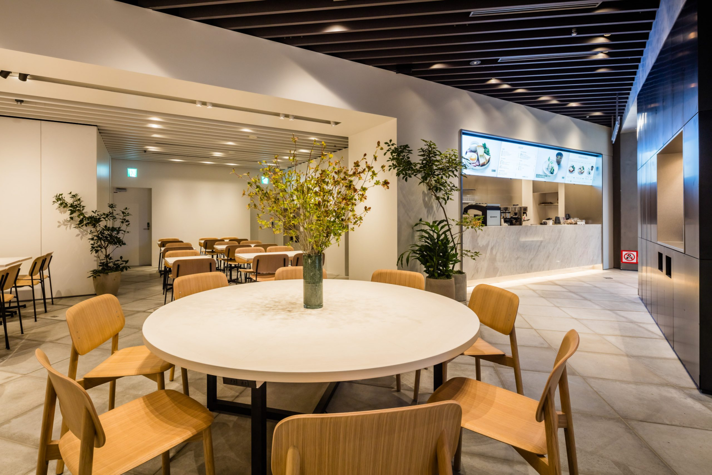 TORANOMON HILLS CAFE(トラノモンヒルズカフェ)虎ノ門ステーションタワー